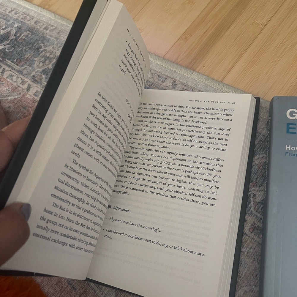 Astrology book bundle - Picture 4 of 8